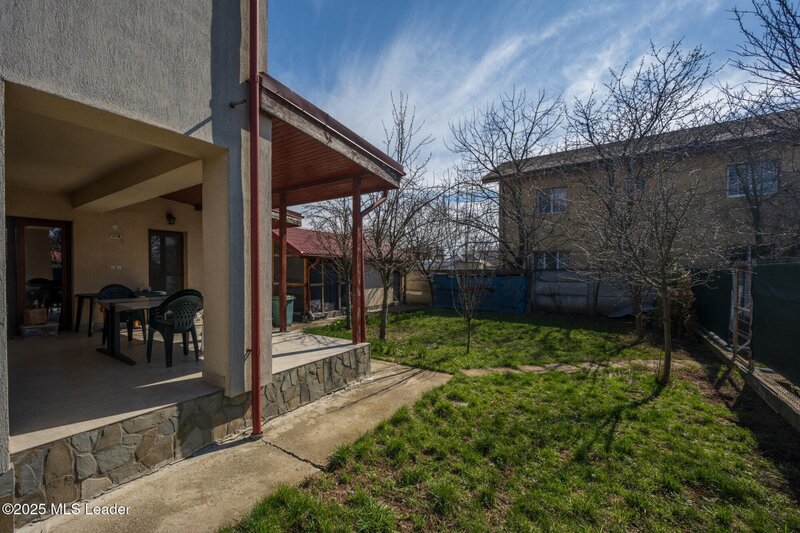 Tunari, vila impresionanta, spatiu, confort si eleganta,